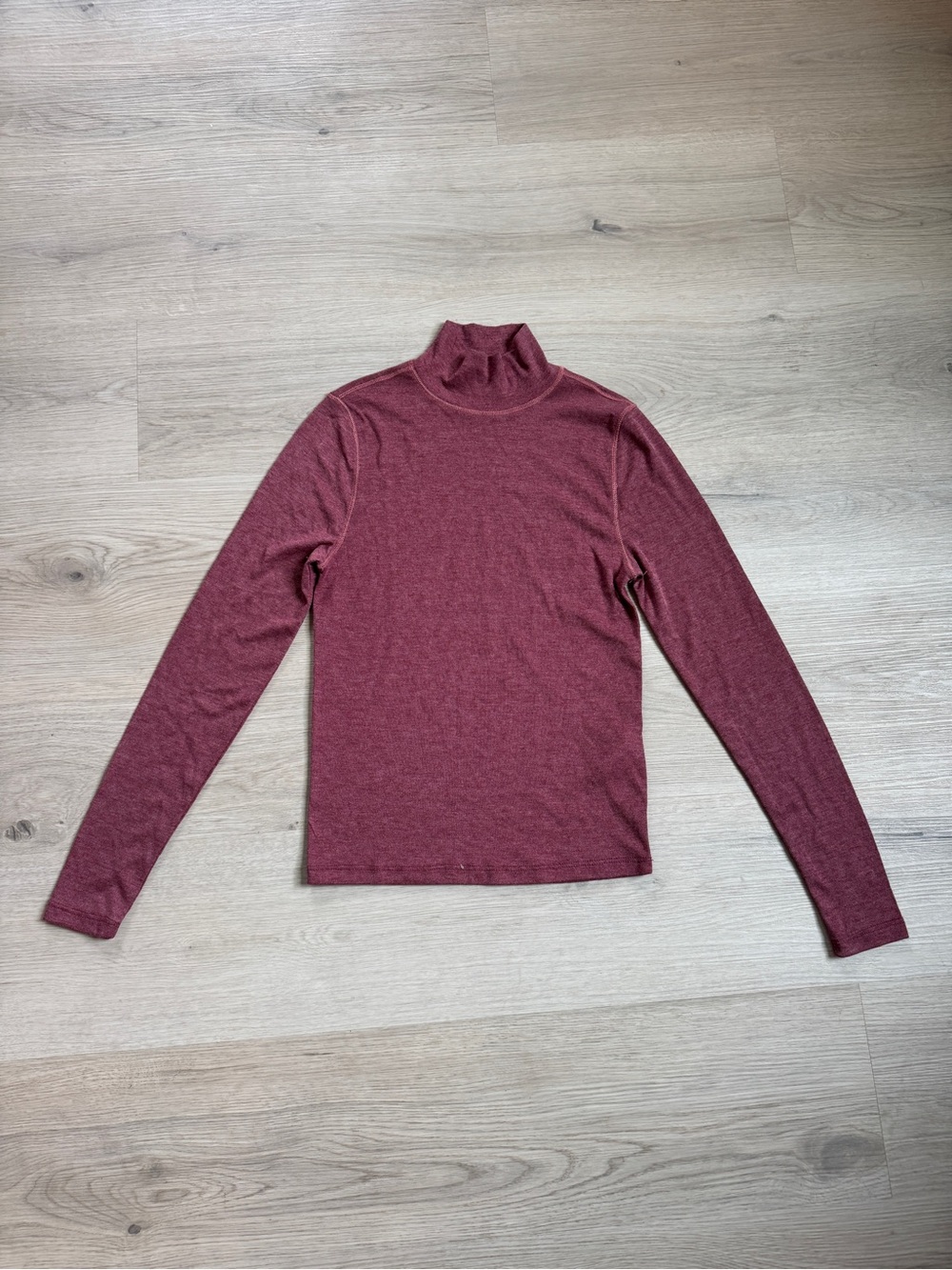 Madewell heathered burgundy berry fitted mock neck long sleeve top size small
